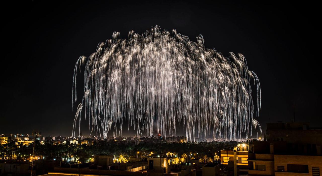 Elche Holidays Exterior photo