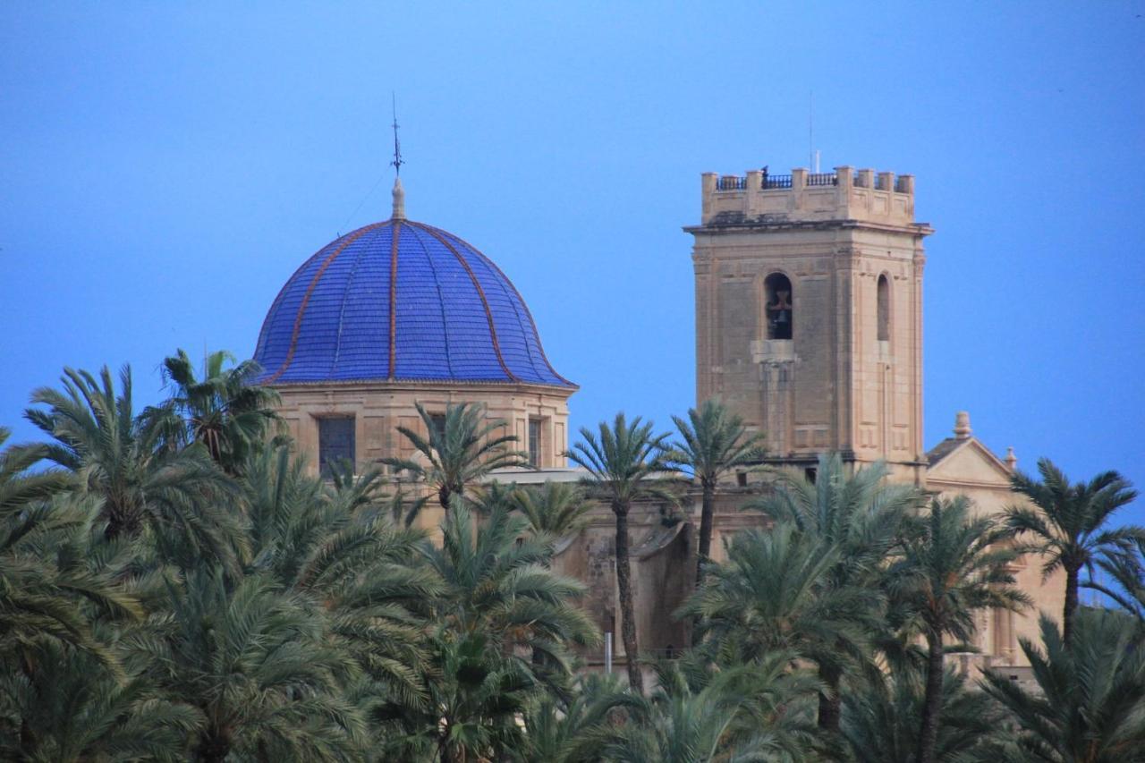 Elche Holidays Exterior photo